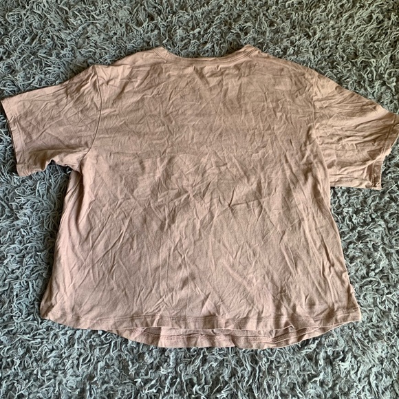 Deep-V Neck Tee - Picture 7 of 8